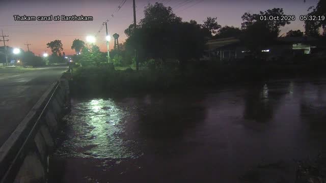 Latest picture from the Tha Kham Canal at Ban Tha Kham camera
