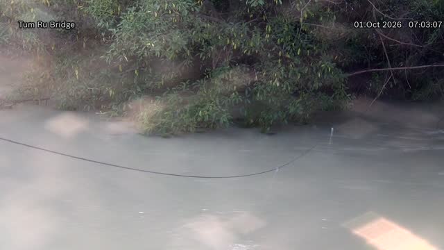 Latest picture from the Wat Tamhru Bridge camera