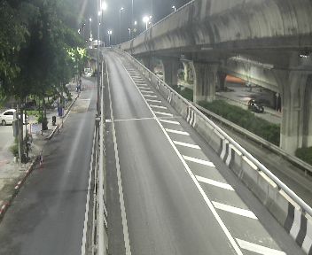 Latest picture from the Rama VIII Bridge approach camera