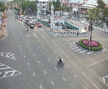 ภาพล่าสุดจากกล้อง แยกมัฆวาน