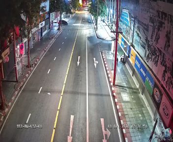 Latest picture from the Entrance of Chulalongkorn Soi 12 camera