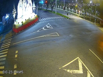 Latest picture from the Wat Bencha Intersection camera