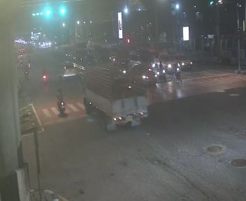 Latest picture from the Asok-Phet camera