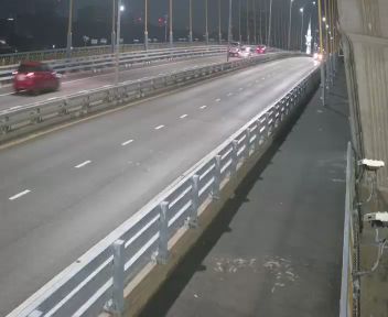 Latest picture from the On Rama VIII Bridge camera