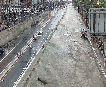 Latest picture from the Kaset Intersection camera
