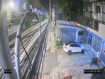 Latest picture from the Soi Sukhumvit 103 camera