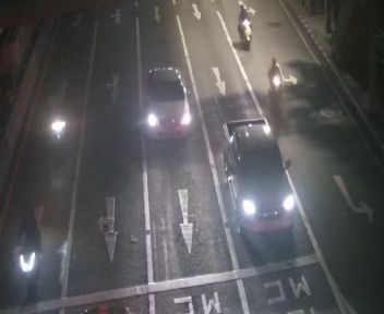 ภาพล่าสุดจากกล้อง แยกสาทร-นราธิวาส(ใกล้อาคารเอ็มไพร์ ทาวเวอร์)