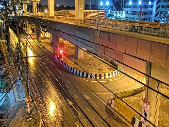 Latest picture from the Ram Inthra Rd at Suan Siam Rd (Noppharat Hospital Intersection) camera