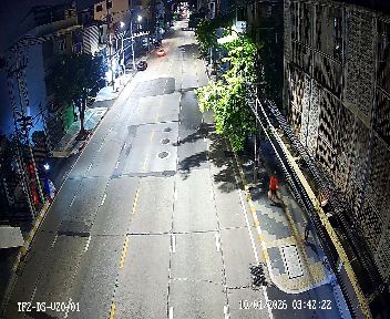 Latest picture from the In front of  House of Parliament on Sam Sen Road camera