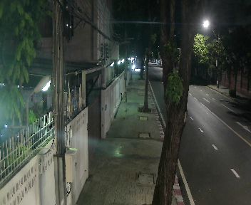 Latest picture from the Aoo Tong Nok Intersection camera