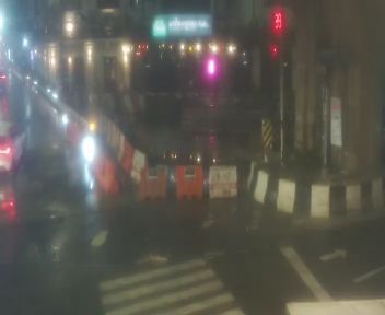 Latest picture from the Bang Khun Phrom Intersection camera