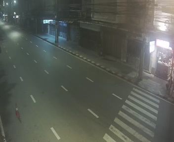 Latest picture from the Bang Lamphu Intersection camera