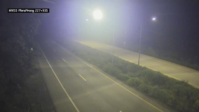Latest picture from the Hwy 33 - Mueang District, Sa Kaeo Province, direction toward Prachinburi Province camera
