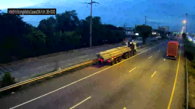 Latest picture from the Kanchanaphisek Rd, Bang Yai, heading toward Bang Khae camera