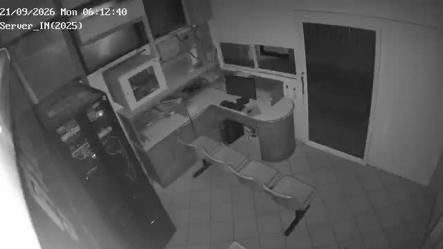 Latest picture from the Sam Liam Guard Booth 1 camera