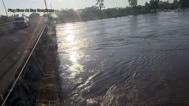 Latest picture from the Ping River at Ban Bang Kaeo camera