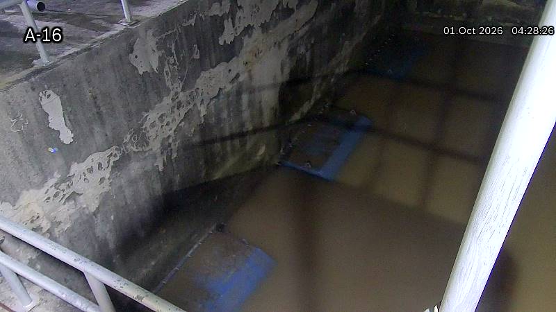 Latest picture from the Khlong Bang Phraek (next to the Department of Corrections) camera