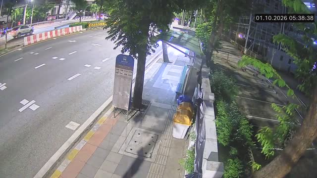 Latest picture from the In front of the Criminal Court-CAM1 camera