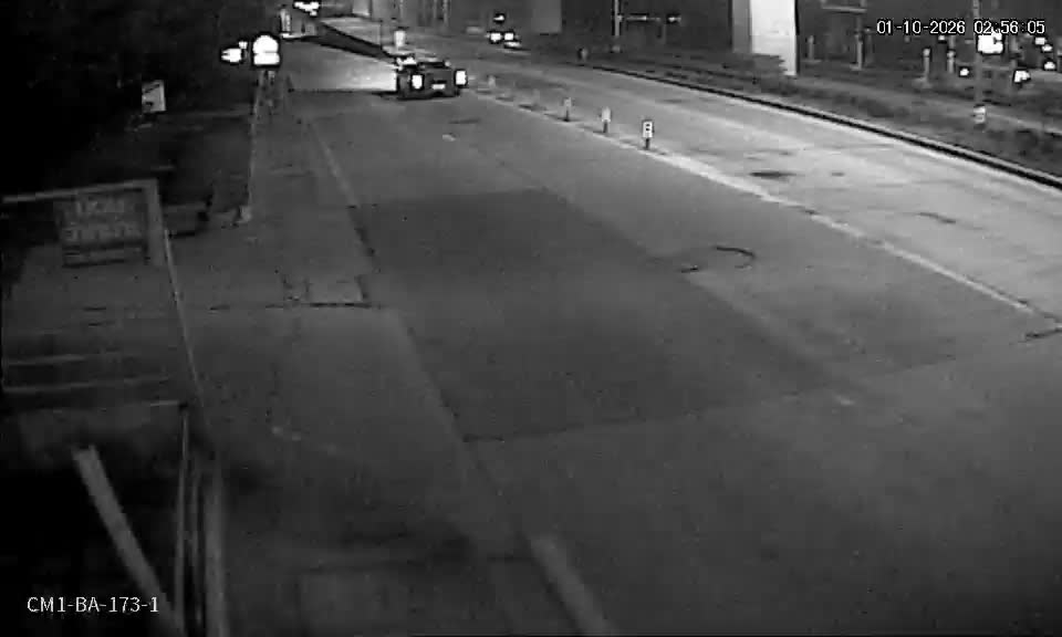 Latest picture from the MaxValu, Chaeng Watthana Rd-CAM1 camera