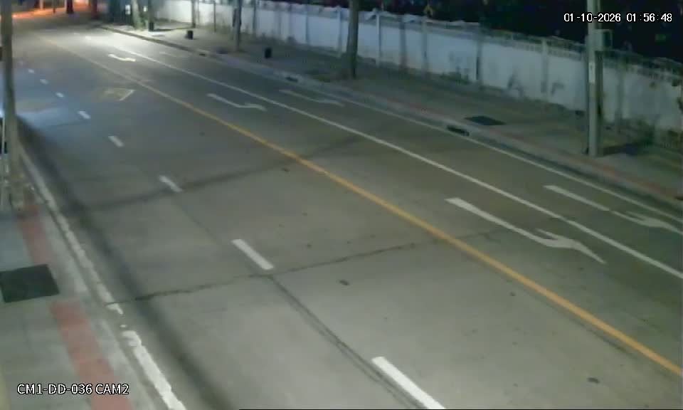 Latest picture from the Soi Mit Maitri entrance, Din Daeng Rd-CAM2 camera