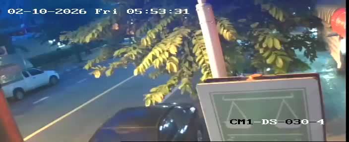 Latest picture from the 6. Soi Mit Anan Entrance, Nakhon Chai Si Rd-CAM4 camera