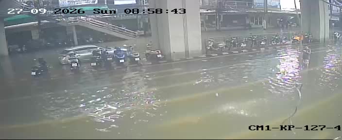 Latest picture from the 10. Big C (Hua Mak)-CAM4 camera