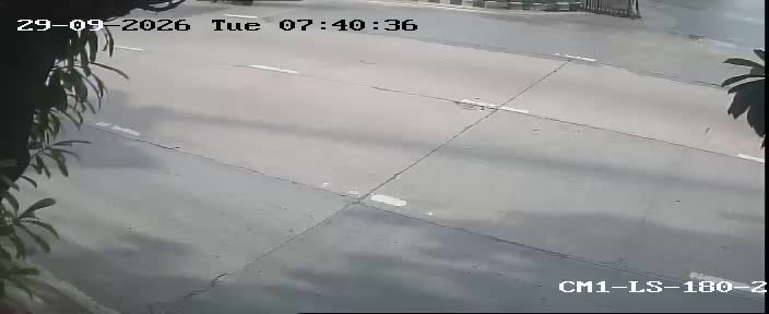 Latest picture from the In front of the Administrative Court building, Chaeng Watthana Rd (outbound)-CAM2 camera