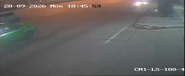 Latest picture from the In front of the Administrative Court building, Chaeng Watthana Rd (outbound)-CAM4 camera