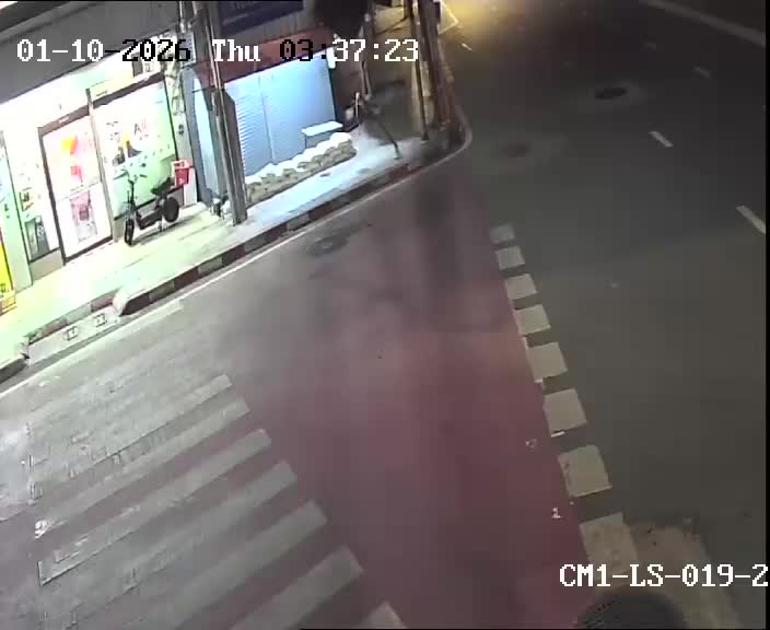 Latest picture from the Entrance to Soi Chin Khet 1-CAM2 camera