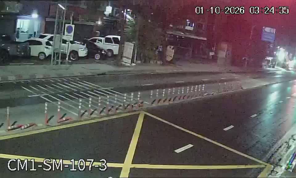 Latest picture from the O Ngoen Market entrance (2)-CAM3 camera