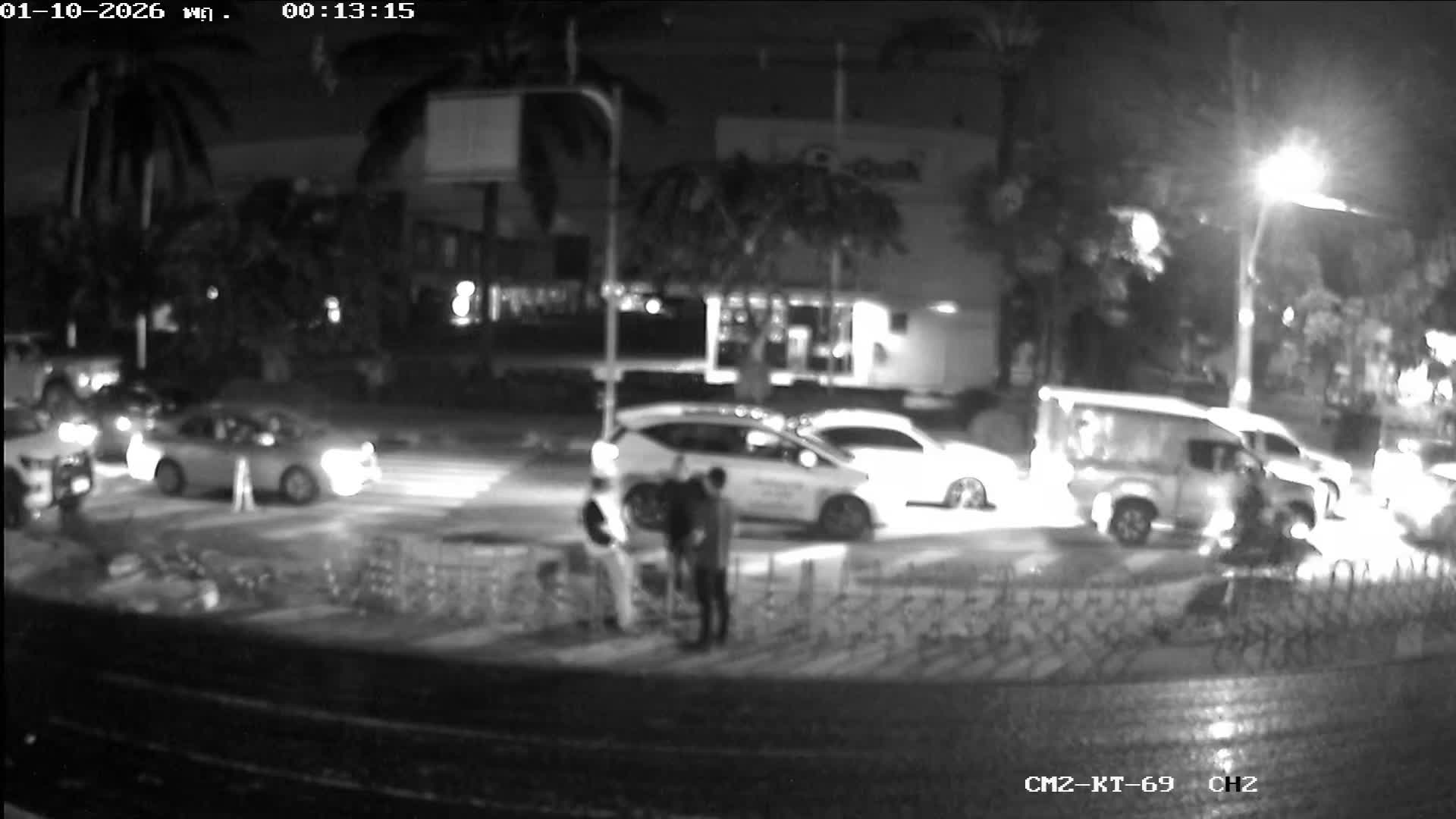 Latest picture from the Bangkok Bank, Sukhumvit 26 Branch, Rama IV Rd-CAM2 camera