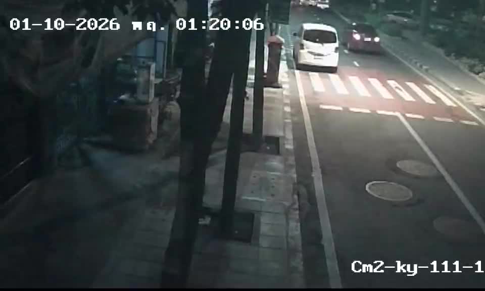 Latest picture from the Tha Phra Market-CAM1 camera
