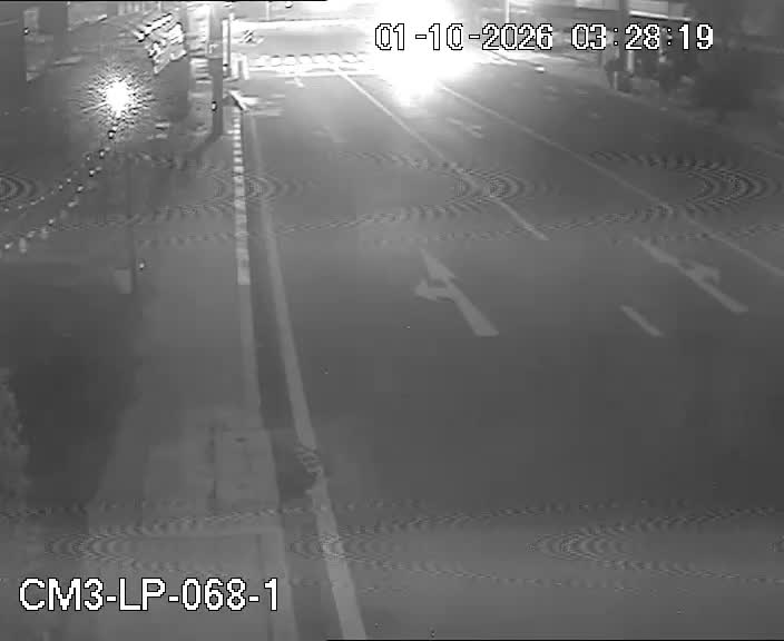 Latest picture from the Opposite Soi Lat Pla Khao 32-CAM1 camera
