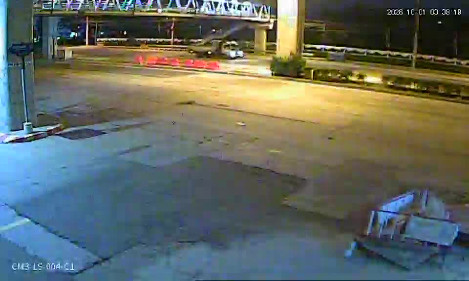 Latest picture from the Entrance to Soi Chaeng Watthana 10 -CAM1 camera