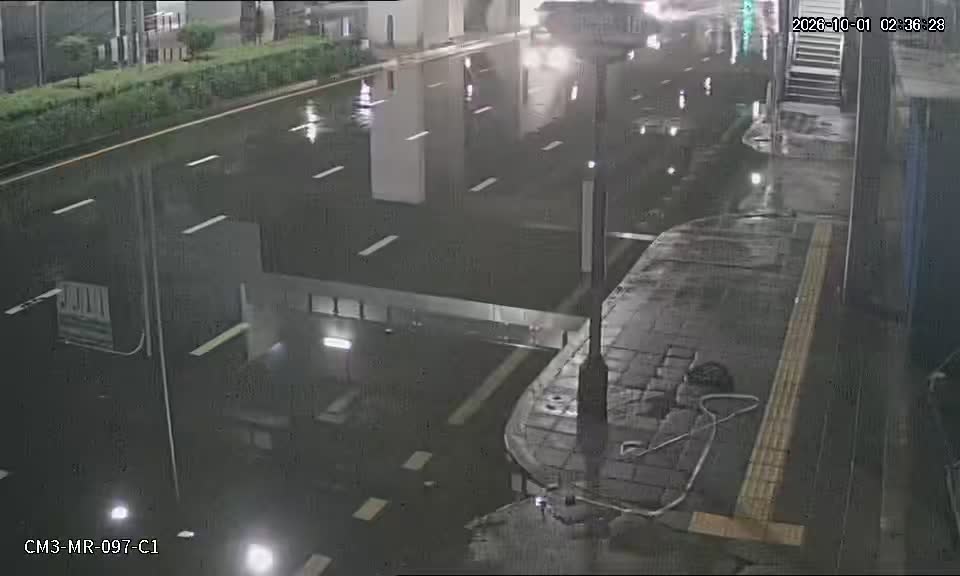 Latest picture from the Entrance to Soi Sihaburanukit 16-CAM1 camera