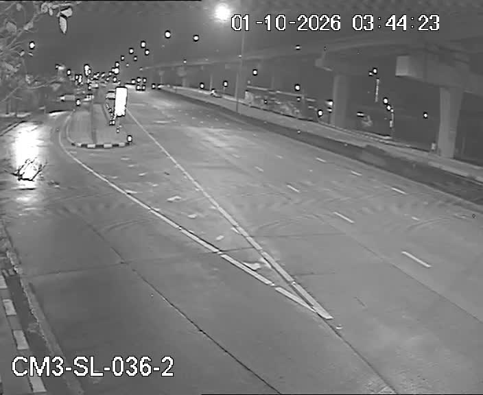 Latest picture from the In front of Parawinser Co., Ltd., Srinakarin Branch-CAM2 camera
