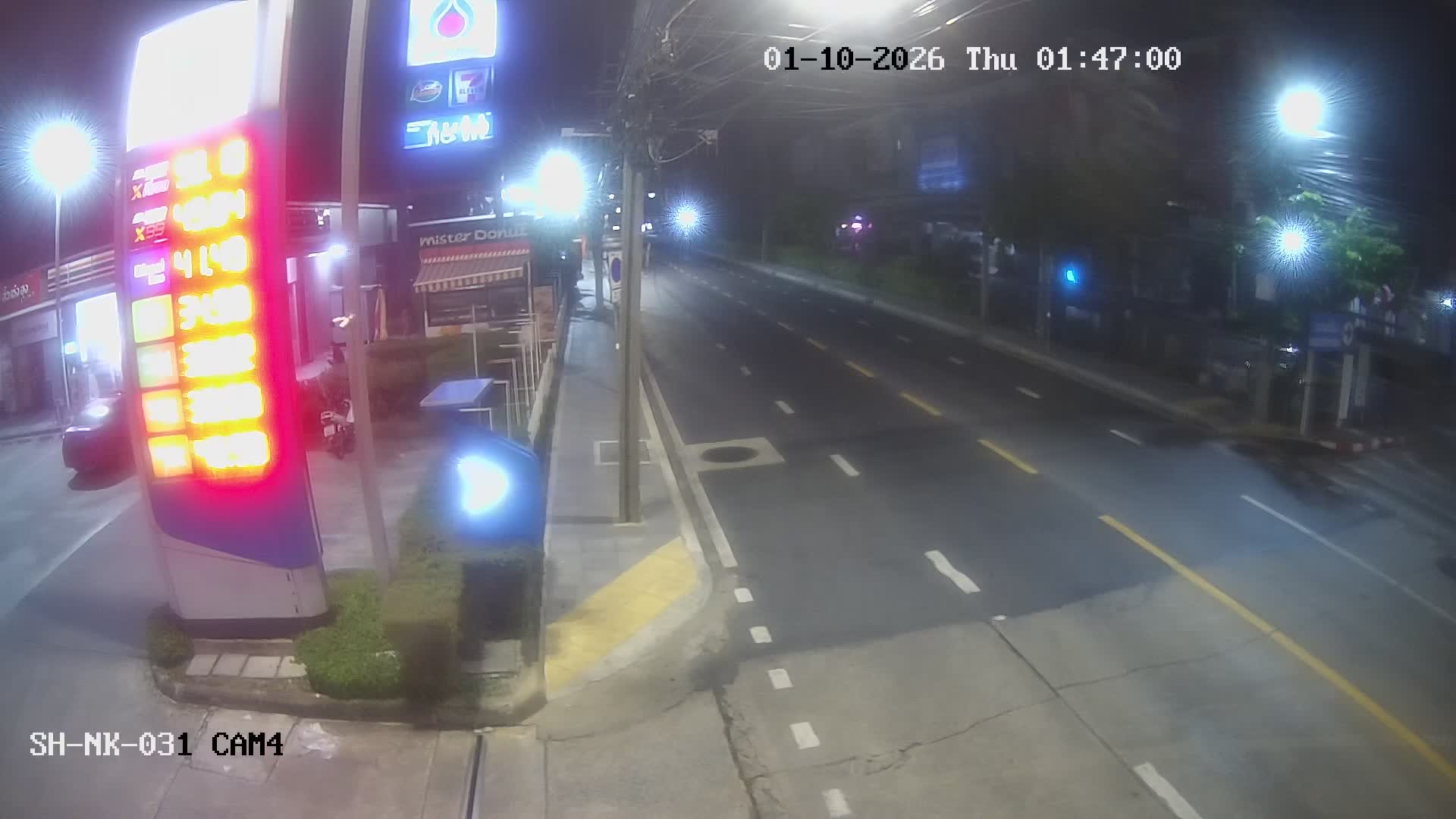 Latest picture from the In front of PTT gas station (Soi Phet Kasem 81)-CAM4 camera